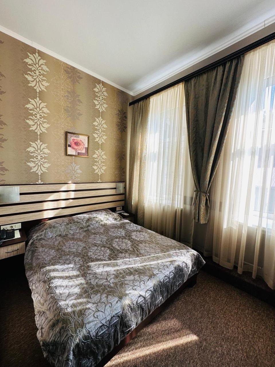 Classic Hotel Kharkov Luaran gambar
