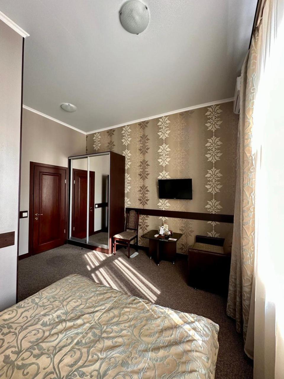 Classic Hotel Kharkov Luaran gambar